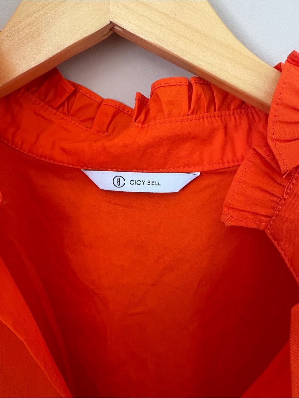 Cici’s Women’s Ruffled Split-Neck Blouse - Orange Size L - Picture 3 of 5